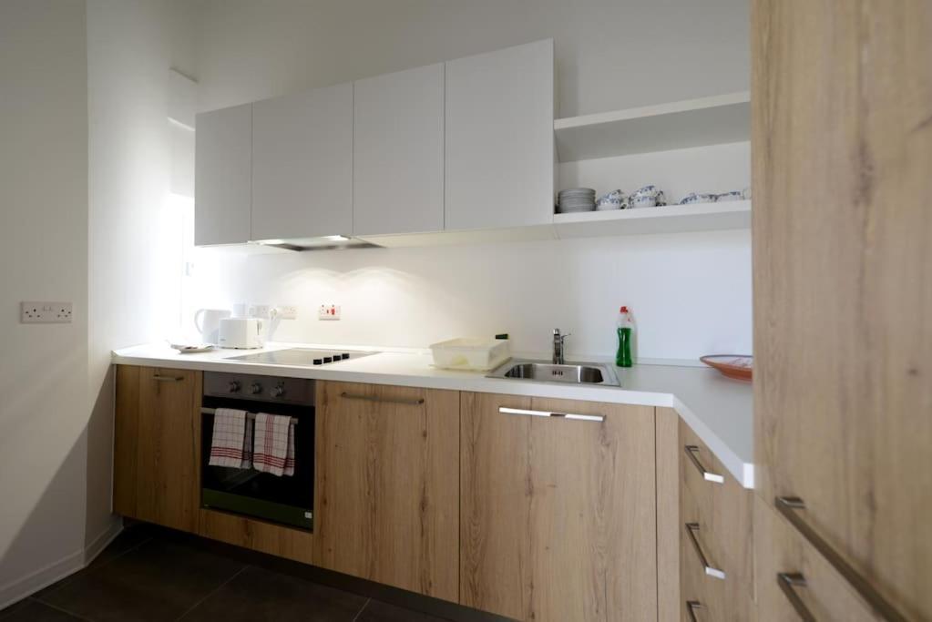 Vallettastay - Harbor View Gem- Sea View 1 Bed Apt Exteriör bild